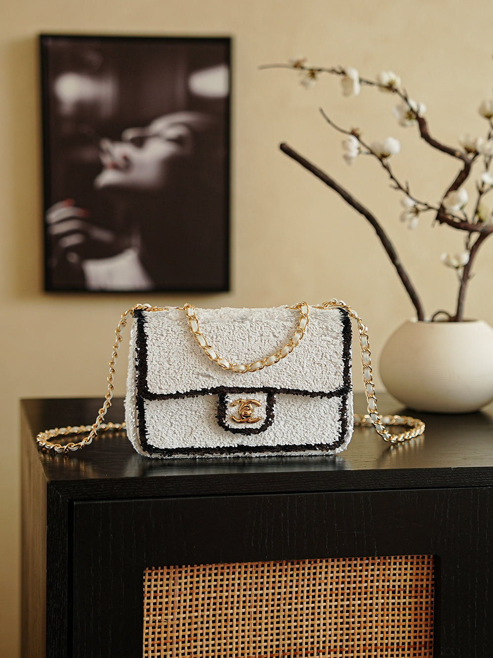 Chane25ss Sequin Crossbody Bag - Black and White Rhombus Design